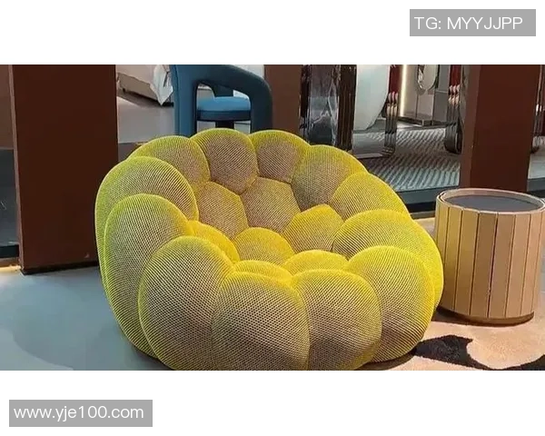 足球明星同款沙发让你的家居生活更具运动气息与时尚感