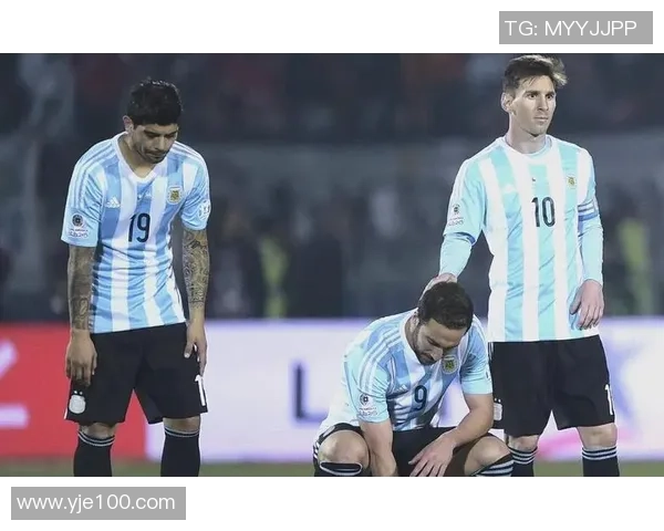 回顾70年代足球明星的辉煌岁月与传奇故事